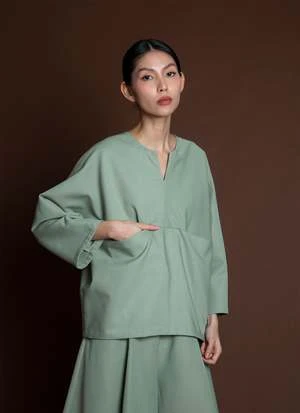 KAAREMArctic Long Sleeve Slit Pocket Top - Light Sage Green 3 KAAREMArctic Long Sleeve Slit Pocket Top - Light Sage Green - Image 3