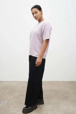 KowtowCheckerboard Knit Tee - Mauve Check 9 KowtowCheckerboard Knit Tee - Mauve Check -ANINE BING || ULLA JOHNSON || AGOLDE Shop Checkerboard Knit Tee 20230201204349 2