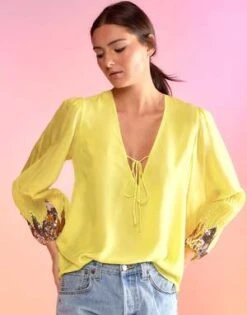 CYNTHIA ROWLEYSelene Sequin Blouse -Yellow -ANINE BING || ULLA JOHNSON || AGOLDE Shop Cynthia Rowley Selene Sequin Blouse Yellow 20230307222038 1