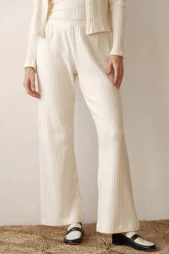 Donni.Sweater Rib Simple Pant - Creme