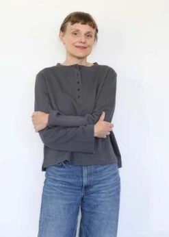 Beaumont OrganicHayden Top - Slate -ANINE BING || ULLA JOHNSON || AGOLDE Shop Hayden Top Slate 20231012224303 1