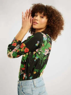 MilleIris Top - Finale -ANINE BING || ULLA JOHNSON || AGOLDE Shop Mille Iris Top in Finale 20231023214327 1