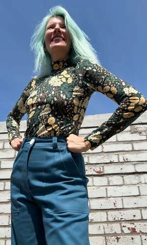 Birds Of North AmericaBrownstone Nunchie Top - Bellflower 1 Birds Of North AmericaBrownstone Nunchie Top - Bellflower