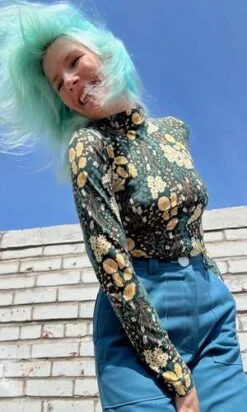 Birds Of North AmericaBrownstone Nunchie Top - Bellflower 13 Birds Of North AmericaBrownstone Nunchie Top - Bellflower -ANINE BING || ULLA JOHNSON || AGOLDE Shop Nunchie Top Bellflower 20230829224319