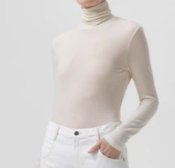 AGOLDEPascale Turtleneck - Oat Milk -ANINE BING || ULLA JOHNSON || AGOLDE Shop Pascale Turtleneck Oat Milk 20231027223241