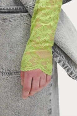 Rachel ComeyRecall Top - Lime 13 Rachel ComeyRecall Top - Lime -ANINE BING || ULLA JOHNSON || AGOLDE Shop Rachel Comey Recall Top Green 20230919225204 2