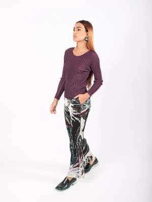 Issey MiyakeRib Pleats October Long Sleeve - Bordeaux 3 Issey MiyakeRib Pleats October Long Sleeve - Bordeaux - Image 3