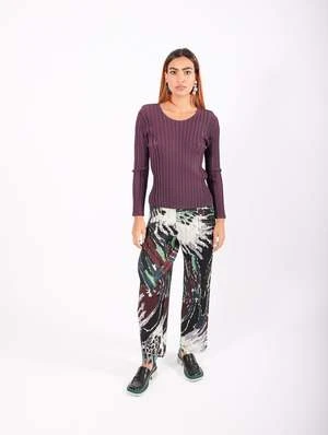 Issey MiyakeRib Pleats October Long Sleeve - Bordeaux 4 Issey MiyakeRib Pleats October Long Sleeve - Bordeaux - Image 4