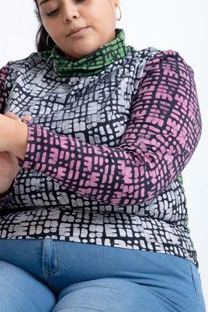 Osei-DuroStricta Turtleneck - Carnival 2 Osei-DuroStricta Turtleneck - Carnival - Image 2