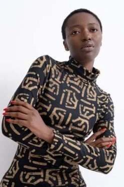 Osei-DuroStricta Turtleneck - Chale -ANINE BING || ULLA JOHNSON || AGOLDE Shop Stricta Turtleneck in Chale 20231030153029