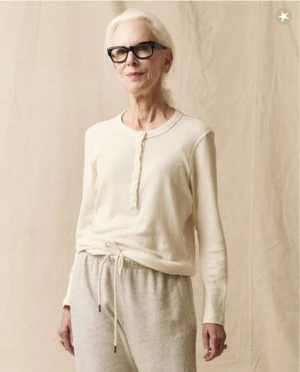 The Great.The Slim Recycled Rib Henley - Snow 3 The Great.The Slim Recycled Rib Henley - Snow - Image 3