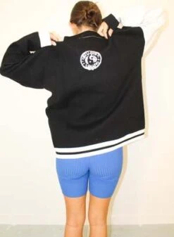 Giu GiuBisou Pullover - Creme/onyx -ANINE BING || ULLA JOHNSON || AGOLDE Shop giu giu Bisou pullover Creme onyx 20221123012748 1