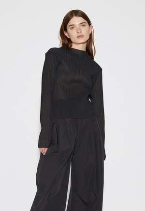 Permanent VacationFluidity Top - Black 2 Permanent VacationFluidity Top - Black - Image 2