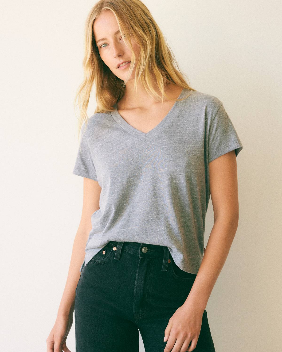 ANINE BING || ULLA JOHNSON || AGOLDE Shop -ANINE BING || ULLA JOHNSON || AGOLDE Shop A8774 0000 W TOPS TSHIRT